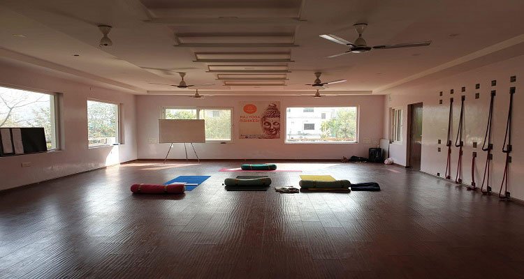 yoga studio rishikesh